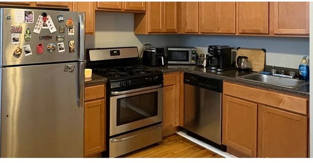 917 W Waveland Avenue 1C, Chicago, IL 60613