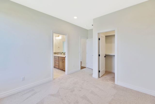 826 N Speyside Cir, Andover, KS 67002