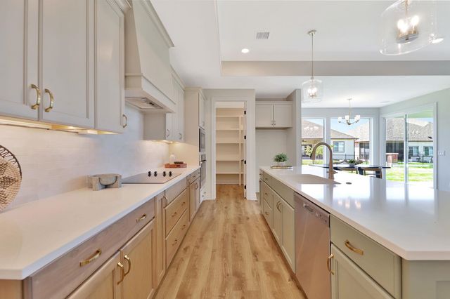 826 N Speyside Cir, Andover, KS 67002