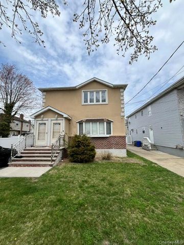 24509 148th Road 2, Rosedale, NY 11422