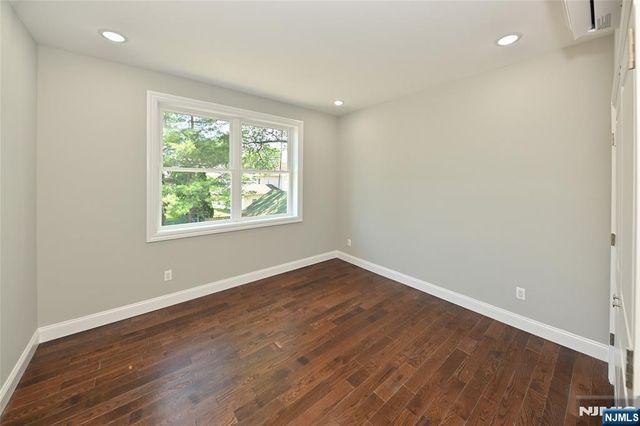 59 Lincoln, Fair Lawn, NJ 07410