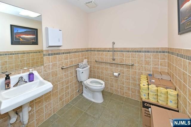 59 Lincoln, Fair Lawn, NJ 07410