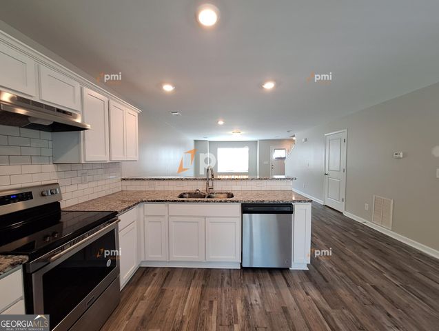 325 Ashigan Street, Union City, GA 30291