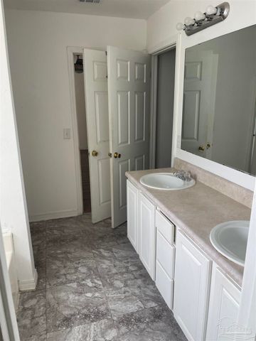 11068 Chippewa Way, Pensacola, FL 32534