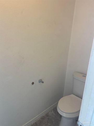 11068 Chippewa Way, Pensacola, FL 32534