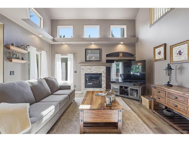 1952 Amethyst Dr, Longmont, CO 80504