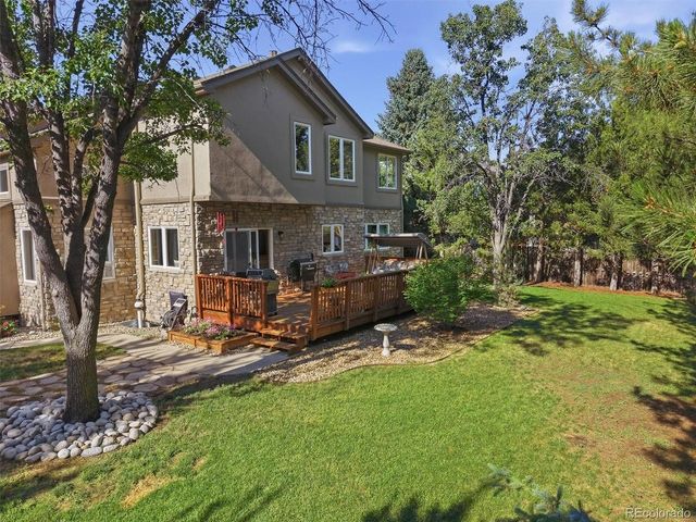 1952 Amethyst Dr, Longmont, CO 80504