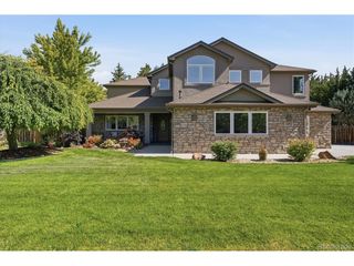 1952 Amethyst Dr, Longmont, CO 80504