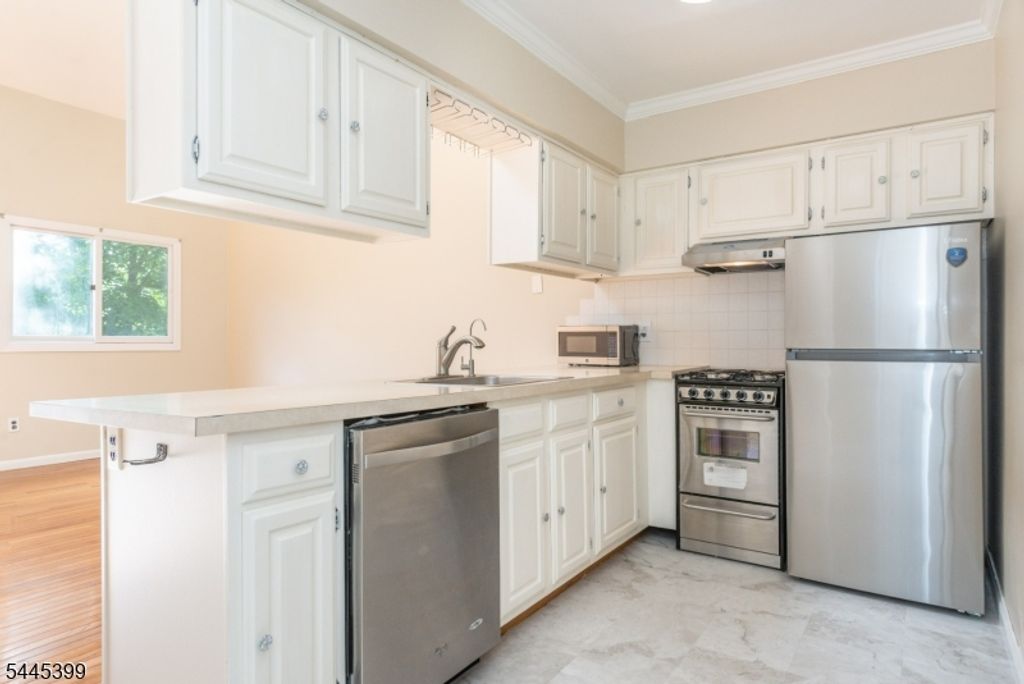 1 Red Lodge Dr Unit 4, Vernon Twp., NJ 07462 — photo 4