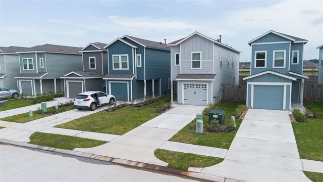 18667 San Salvo Dr Drive, New Caney, TX 77357