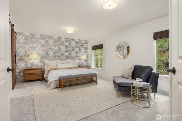 8997 Springwood Avenue NE, Bainbridge Island, WA 98110