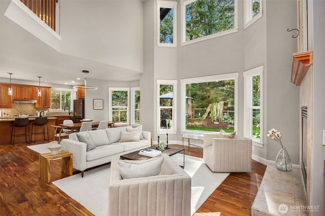 8997 Springwood Avenue NE, Bainbridge Island, WA 98110