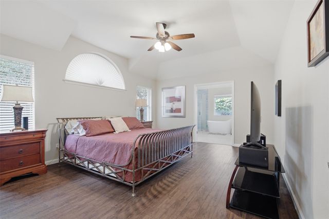 13212 HUMPHREY DR, Austin, TX 78729