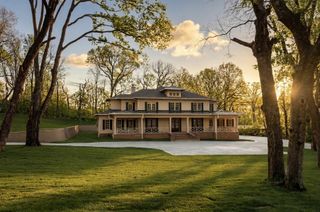 6001 Dunham Springs Rd, Nashville, TN 37205