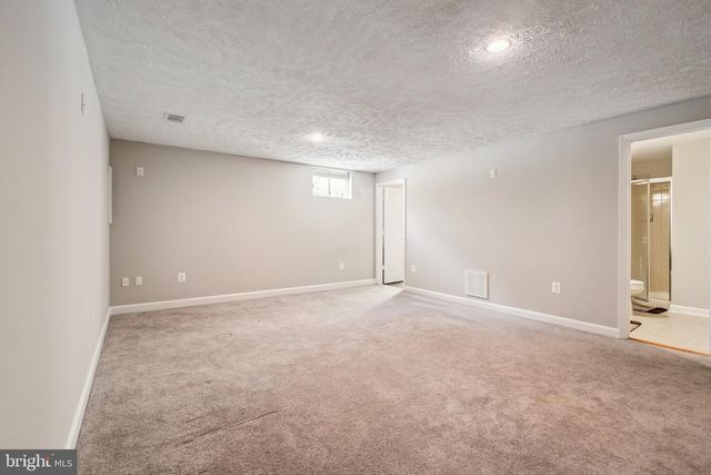 12138 SALEMTOWN DR, Woodbridge, VA 22192