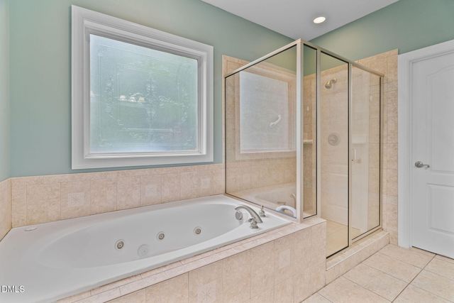 5628 Voorhees Lane, Holly Springs, NC 27540