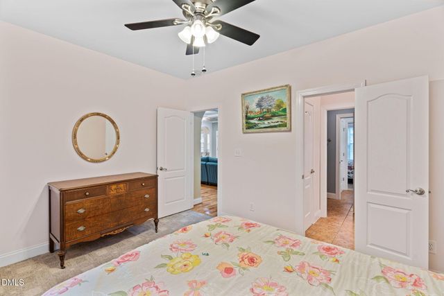 5628 Voorhees Lane, Holly Springs, NC 27540