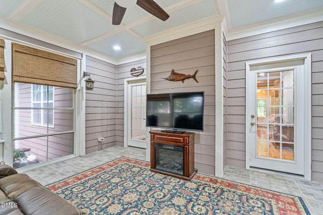 5628 Voorhees Lane, Holly Springs, NC 27540