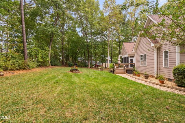 5628 Voorhees Lane, Holly Springs, NC 27540