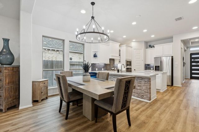 16607 Yaklin Meadow Court, Humble, TX 77346