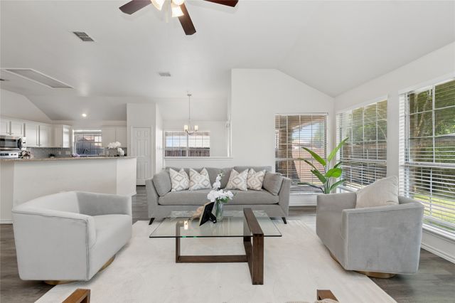 10905 Camelot Drive, Frisco, TX 75035