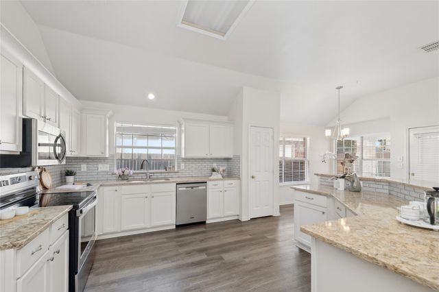 10905 Camelot Drive, Frisco, TX 75035