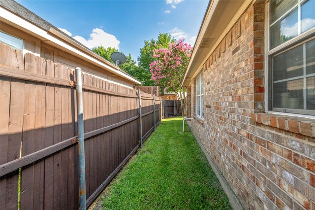 10905 Camelot Drive, Frisco, TX 75035