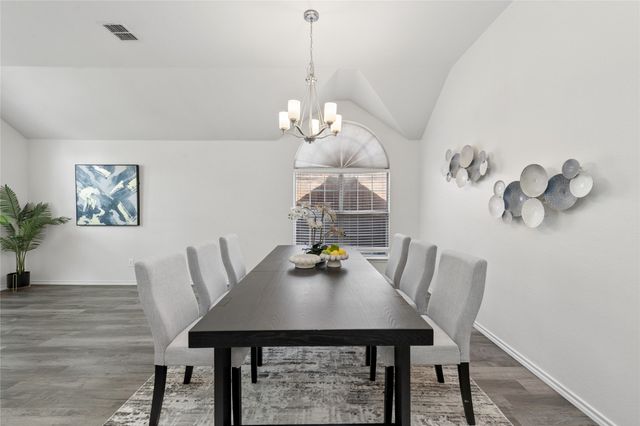 10905 Camelot Drive, Frisco, TX 75035
