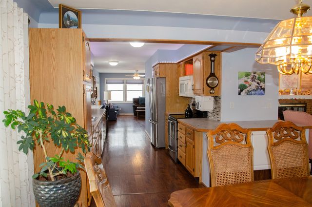 511 Landsdowne Avenue, Portage, MI 49002