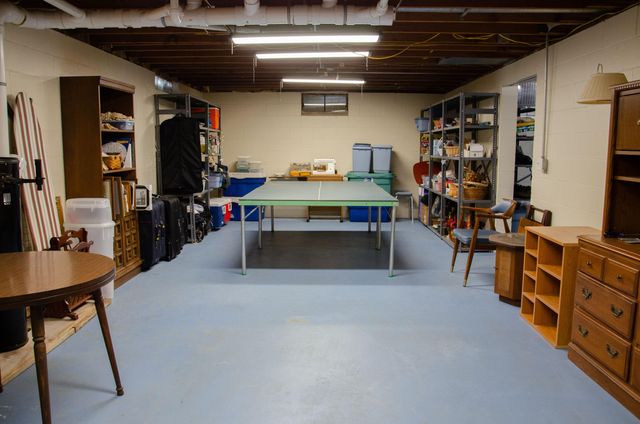 511 Landsdowne Avenue, Portage, MI 49002