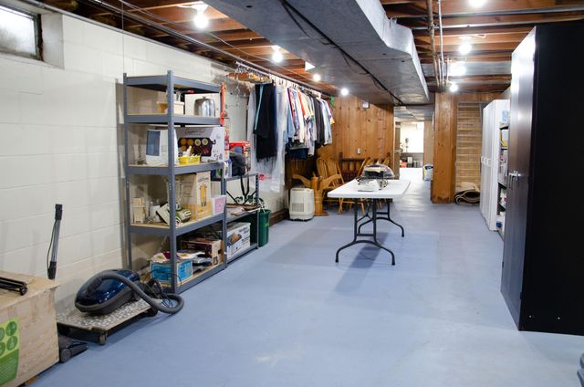 511 Landsdowne Avenue, Portage, MI 49002