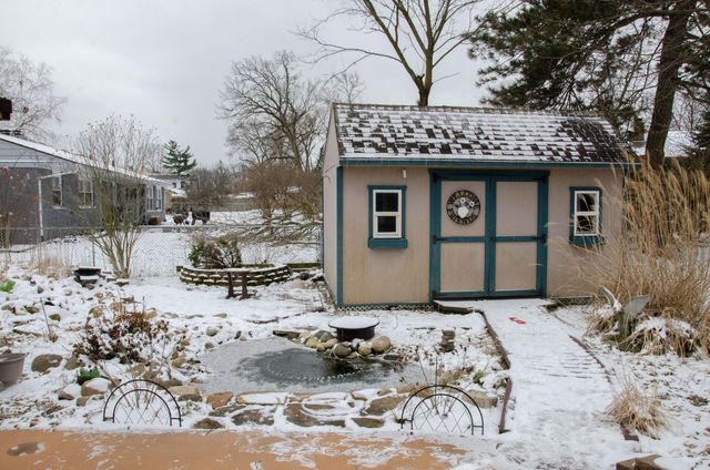 511 Landsdowne Avenue, Portage, MI 49002