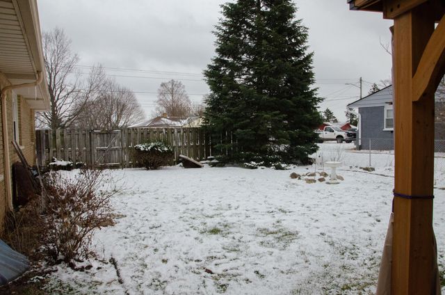 511 Landsdowne Avenue, Portage, MI 49002