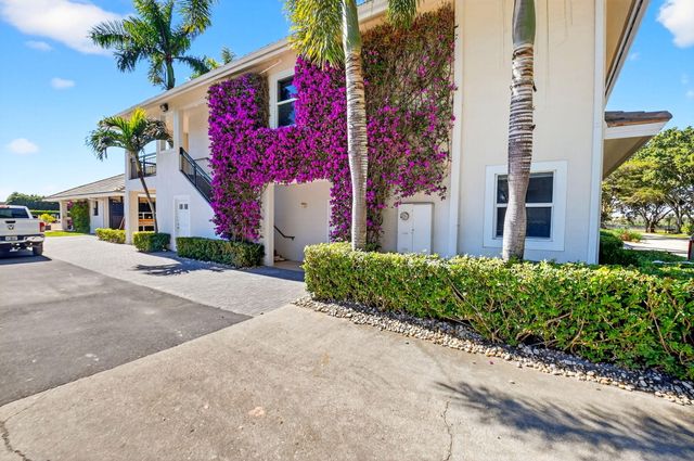 3405 Olde Hampton Drive, Wellington, FL 33414