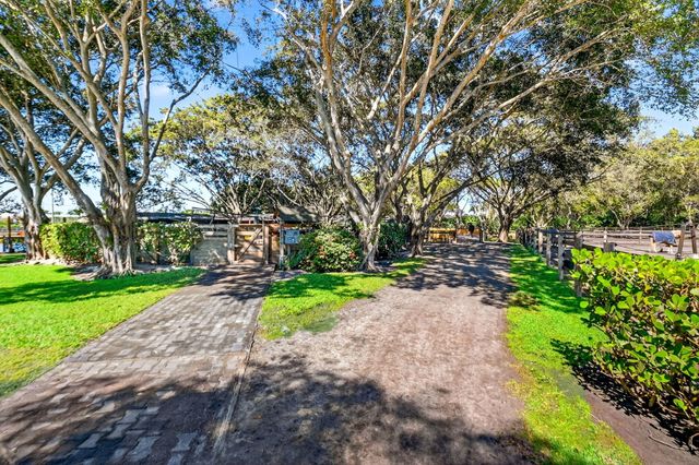 3405 Olde Hampton Drive, Wellington, FL 33414