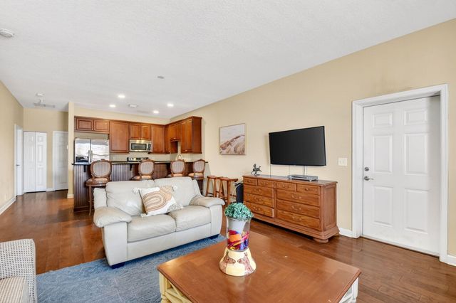 3405 Olde Hampton Drive, Wellington, FL 33414