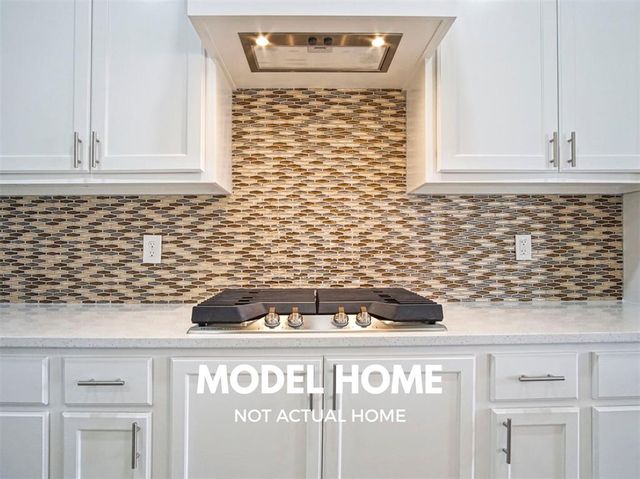 1154 Wolf Creek Drive, Blanchard, OK 73010