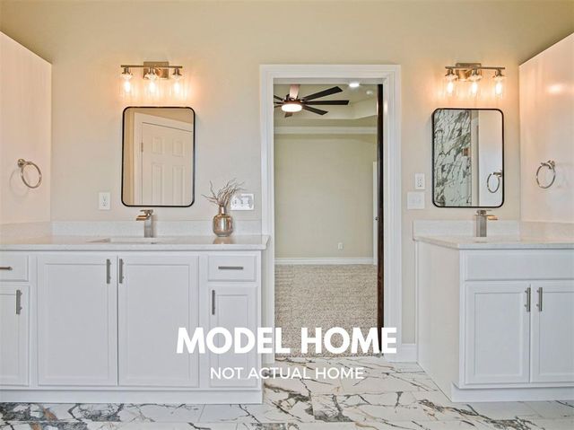 1154 Wolf Creek Drive, Blanchard, OK 73010