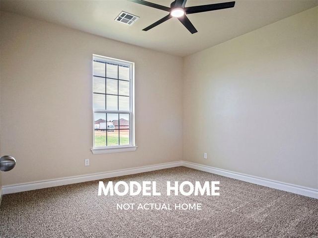 1154 Wolf Creek Drive, Blanchard, OK 73010