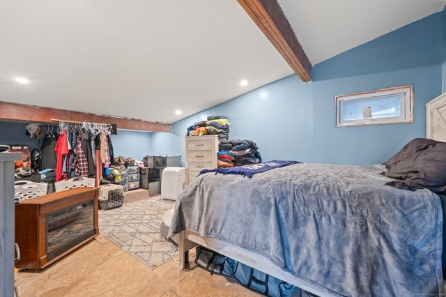 61 Pope Road, Oxford, CT 06478