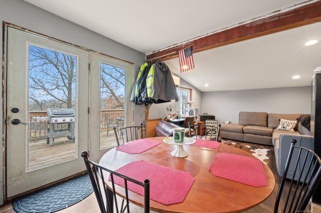 61 Pope Road, Oxford, CT 06478