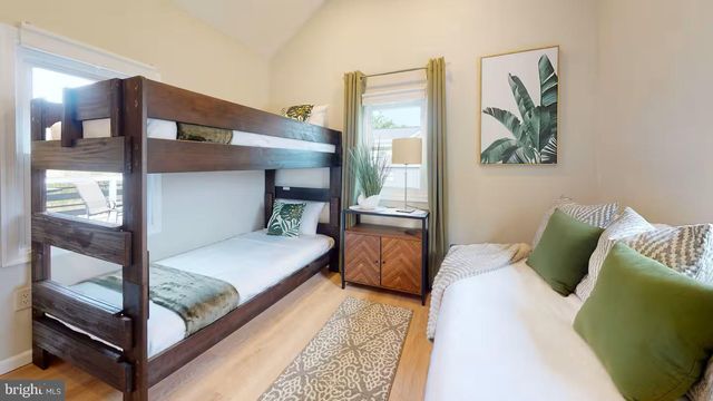 5233 BREEZY POINT RD, Chesapeake Beach, MD 20732