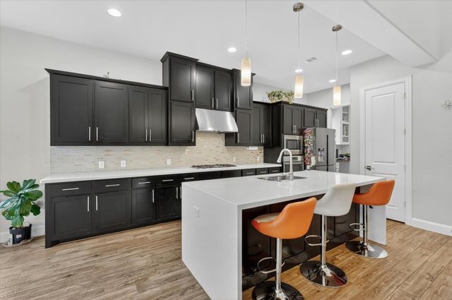 7359 Clementine Drive, Irving, TX 75063