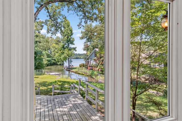 512 Beachview Circle, Hot Springs, AR 71913