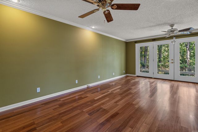 512 Beachview Circle, Hot Springs, AR 71913