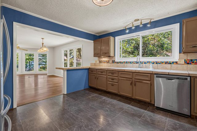 512 Beachview Circle, Hot Springs, AR 71913