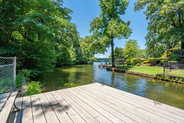 512 Beachview Circle, Hot Springs, AR 71913