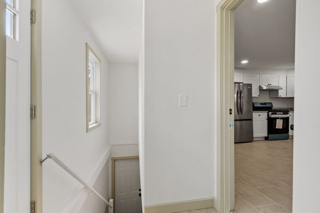 25 Main St, Ashburnham, MA 01430