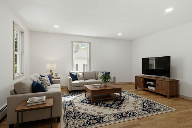 25 Main St, Ashburnham, MA 01430