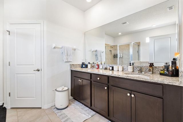 5470 SUNSHINE DRIVE, Wildwood, FL 34785